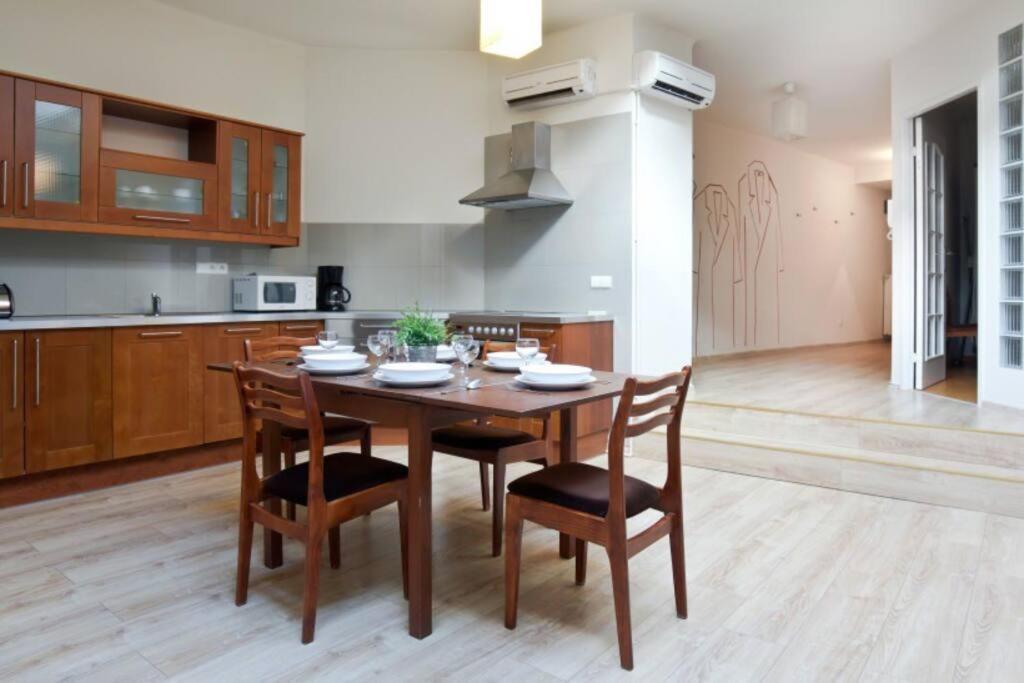 Apartament - Old Town Cracovie Extérieur photo